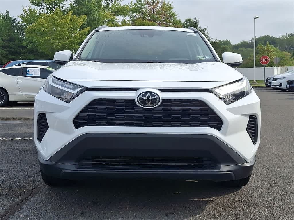 Thumbnail: 2023 Toyota RAV4 - 25
