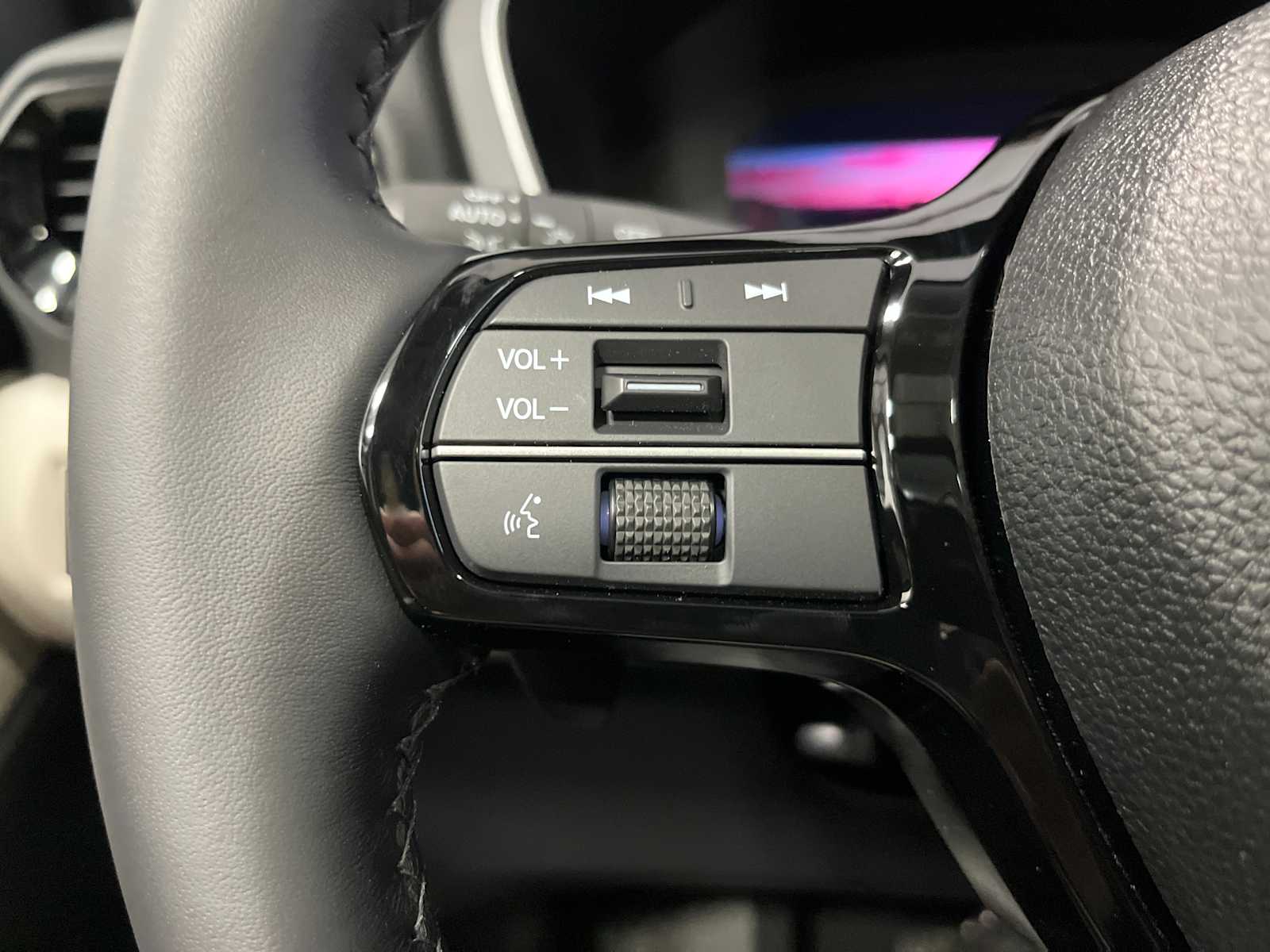 Thumbnail: 2026 Honda Pilot - 17