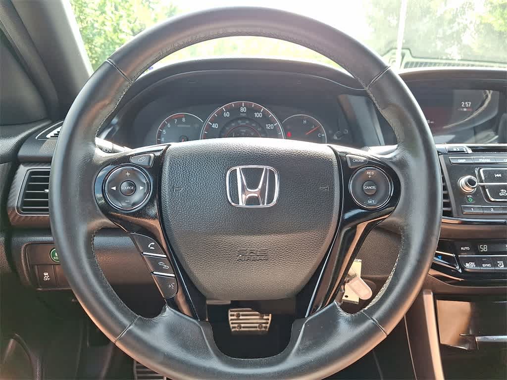Thumbnail: 2017 Honda Accord - 8