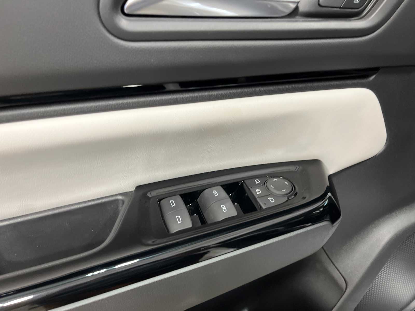 Thumbnail: 2026 Honda Prologue - 14