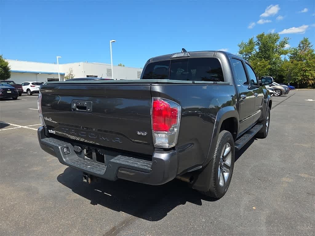 Thumbnail: 2019 Toyota Tacoma - 5