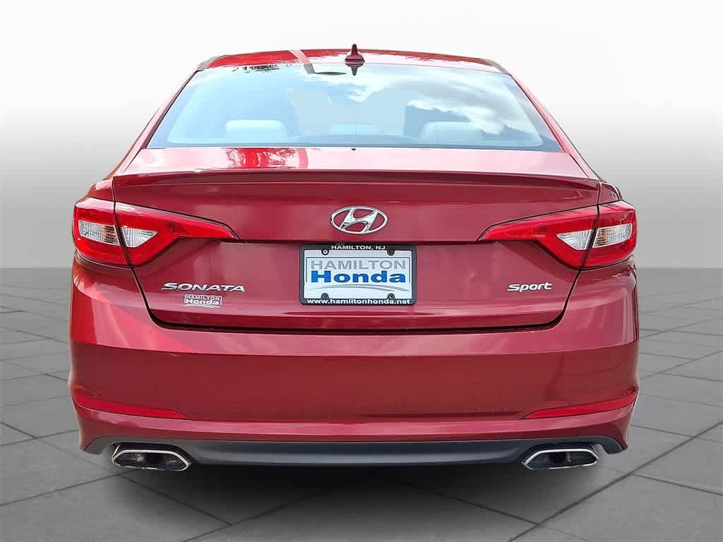 Thumbnail: 2015 Hyundai Sonata - 23