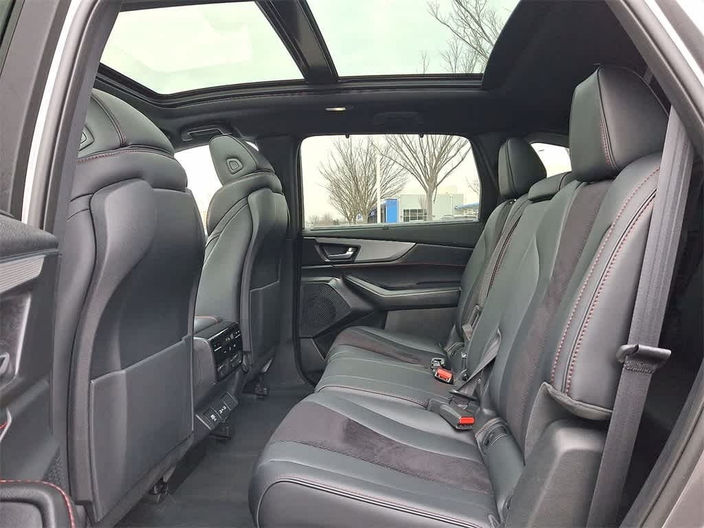 Thumbnail: 2023 Acura MDX - 20