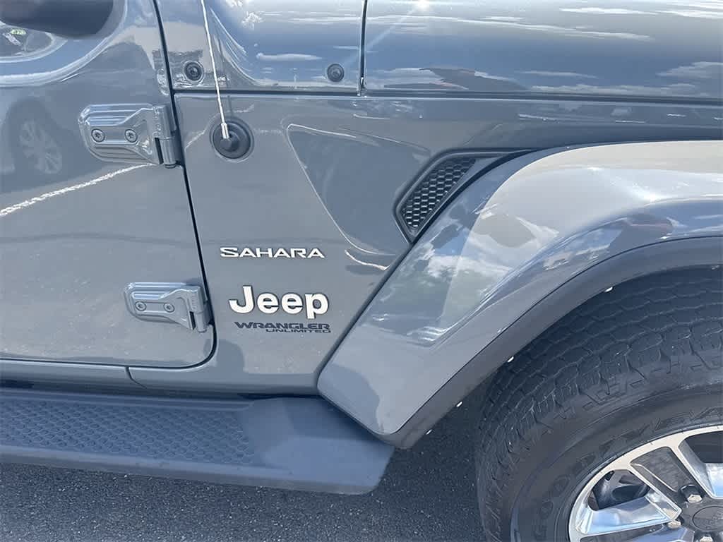 Thumbnail: 2021 Jeep Wrangler - 6