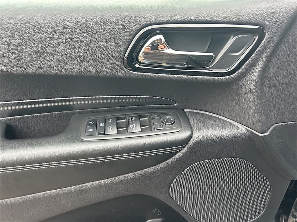 Thumbnail: 2022 Dodge Durango - 15