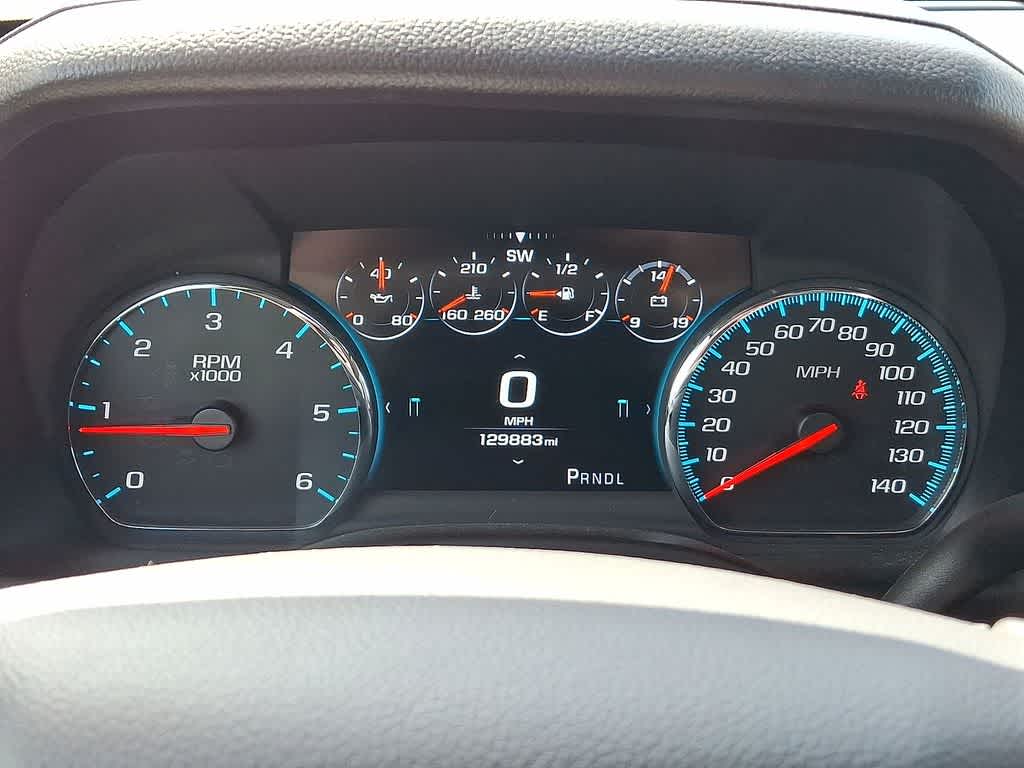 Thumbnail: 2017 Chevrolet Tahoe - 13