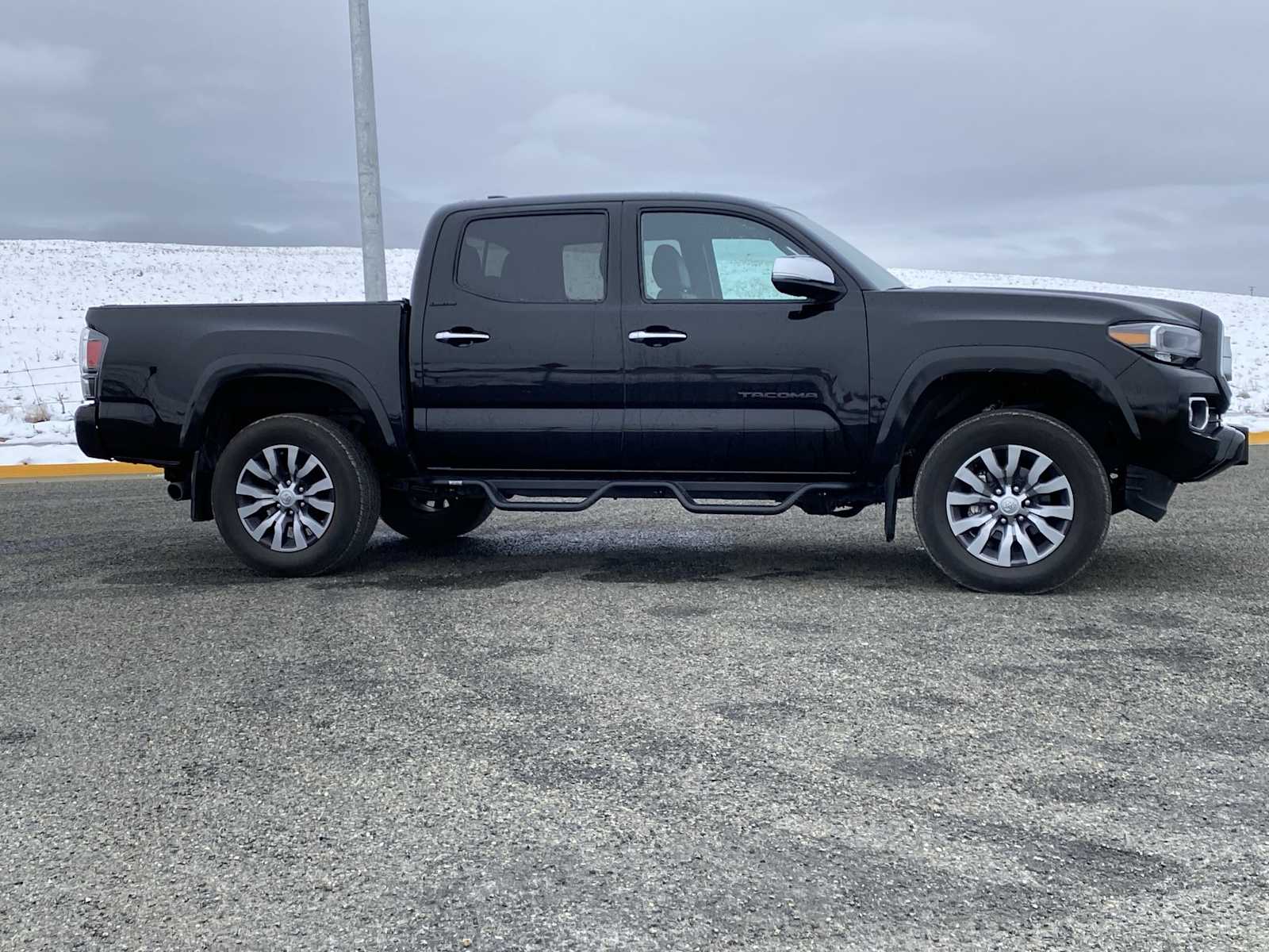 Thumbnail: 2023 Toyota Tacoma - 20