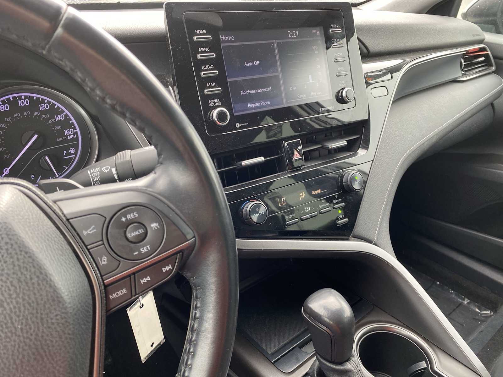 Thumbnail: 2021 Toyota Camry - 18