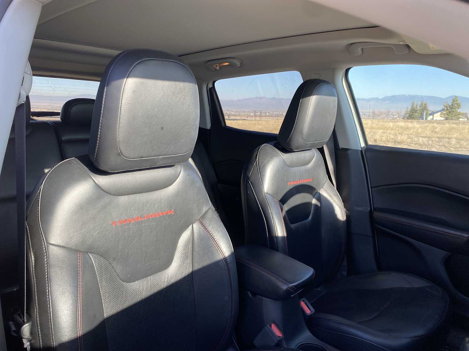 Thumbnail: 2018 Jeep Compass - 18