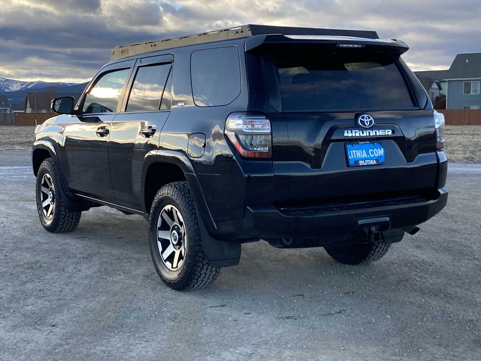 Thumbnail: 2019 Toyota 4Runner - 12