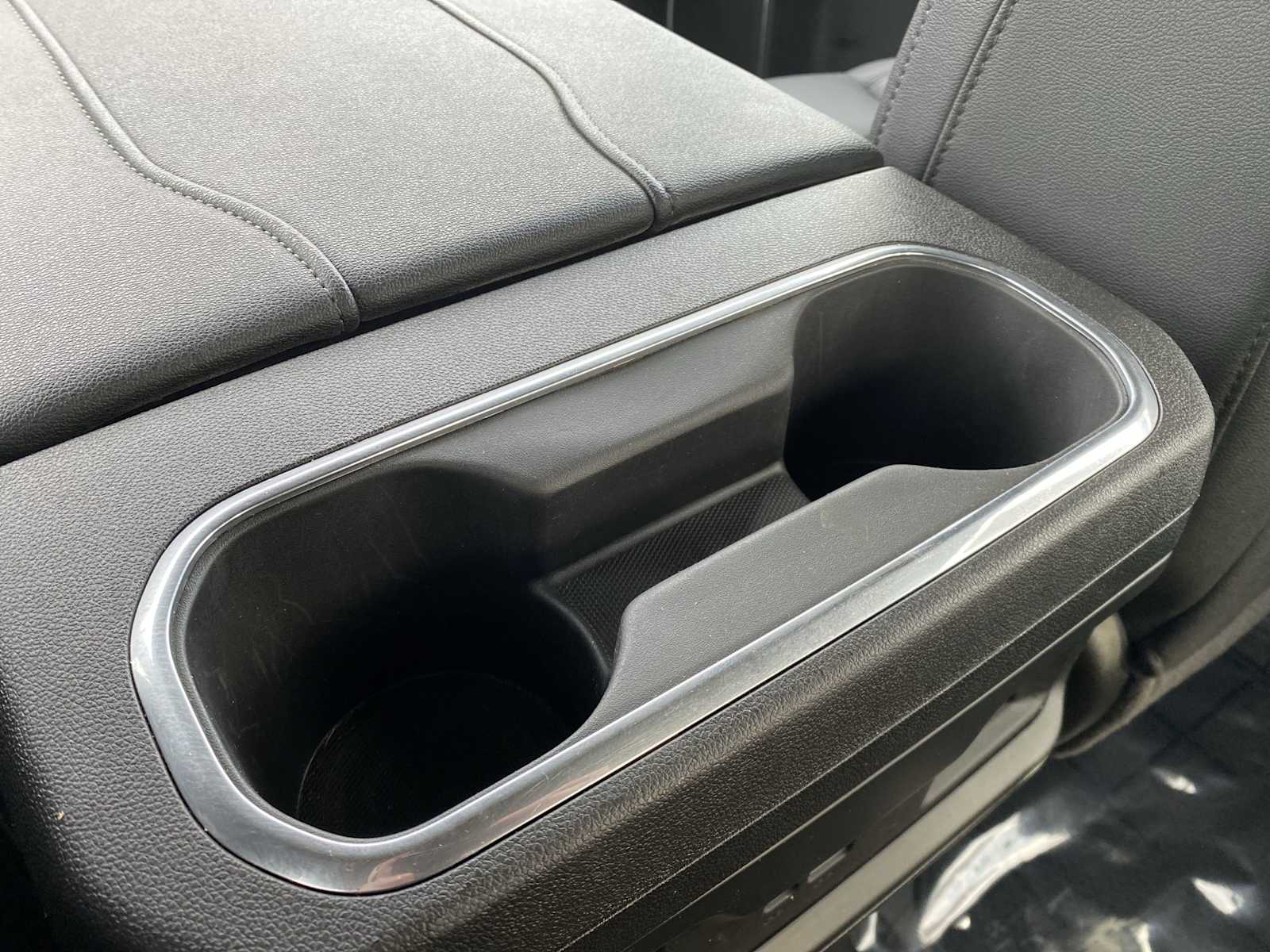 Thumbnail: 2024 Chevrolet Silverado 1500 - 34