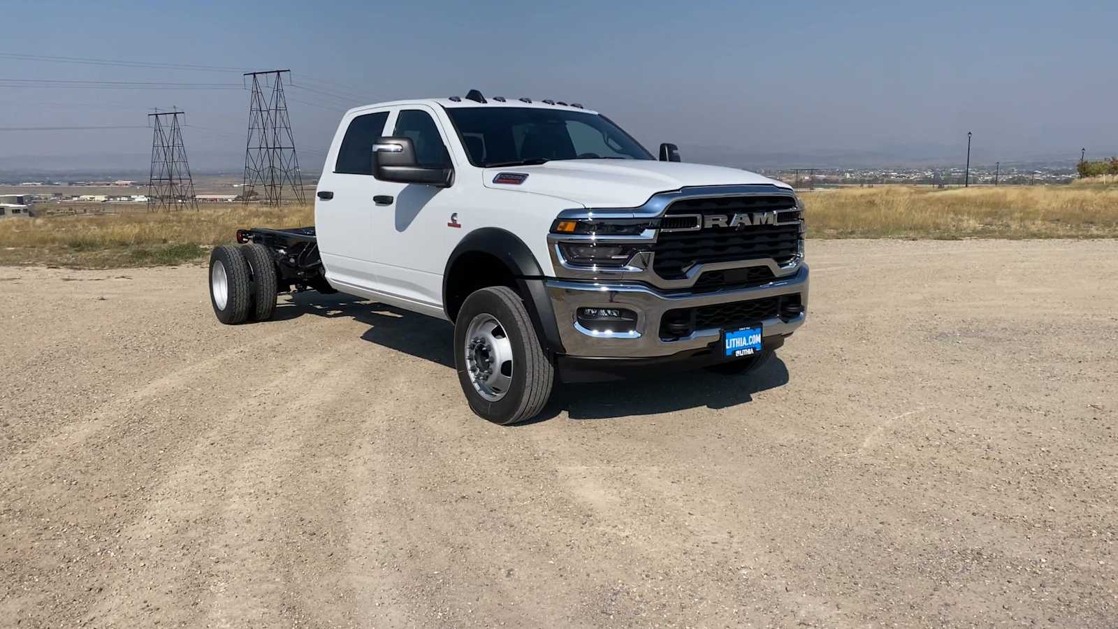 2026 Ram 5500 Tradesman photo 3