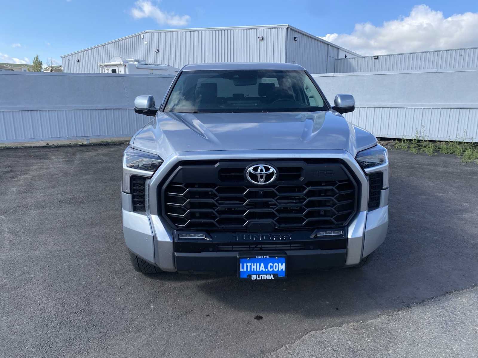 Thumbnail: 2023 Toyota Tundra - 13