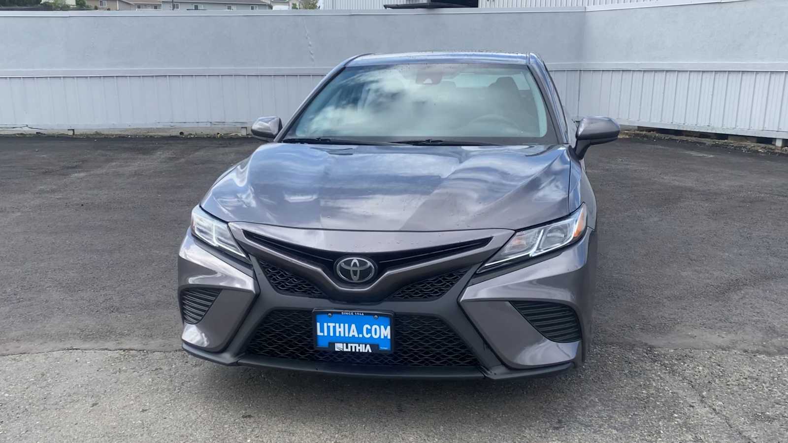 Thumbnail: 2020 Toyota Camry - 3
