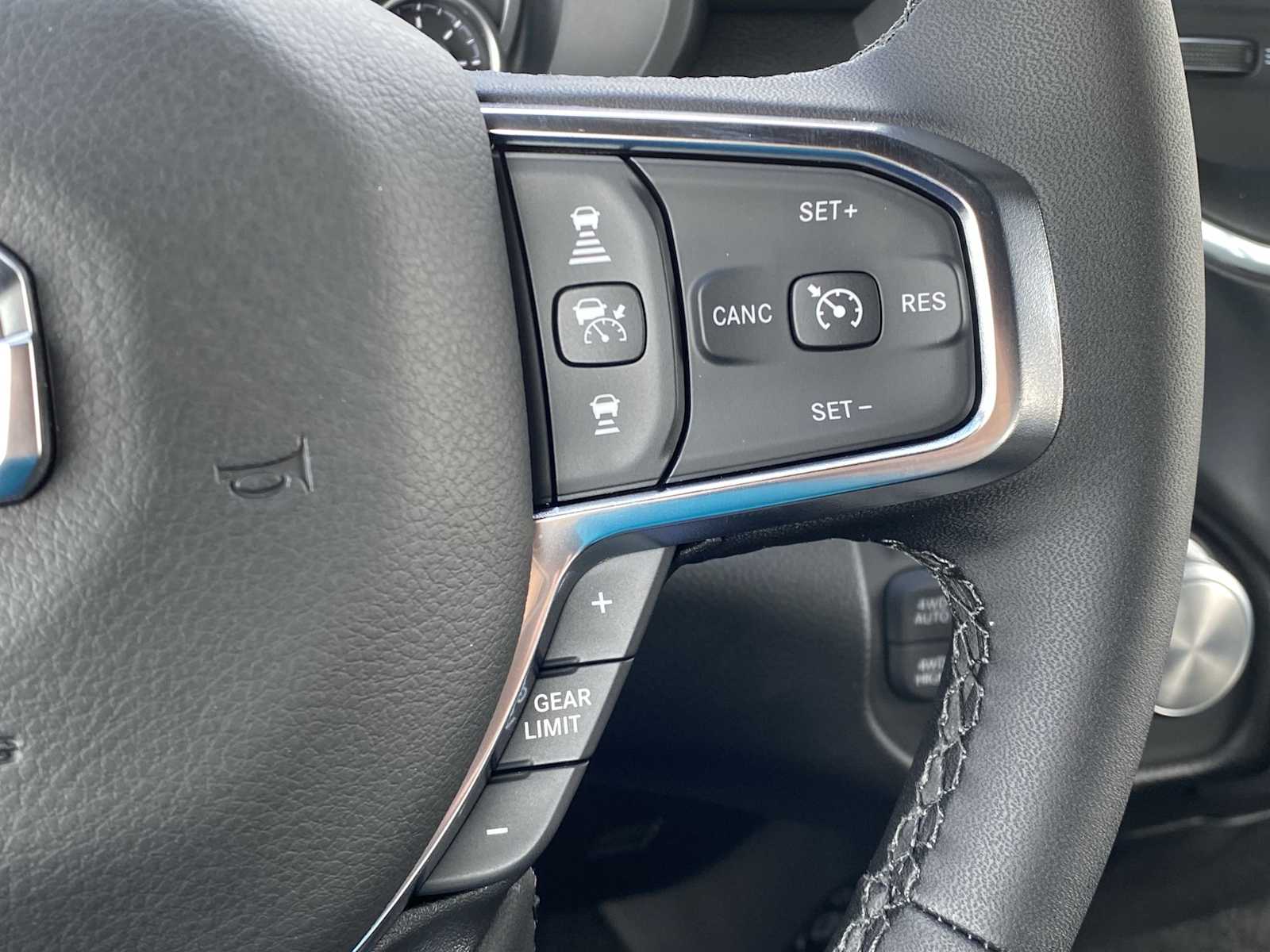 Thumbnail: 2025 RAM 1500 - 24