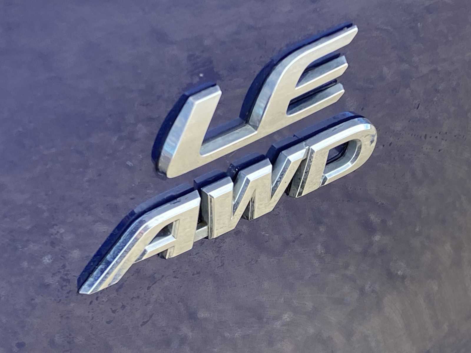 Thumbnail: 2022 Toyota Corolla Cross - 24