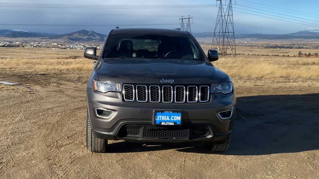 Used 2021 Jeep Grand Cherokee Laredo SUV
