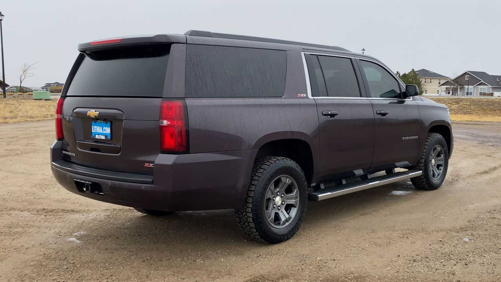 Thumbnail: 2016 Chevrolet Suburban - 8