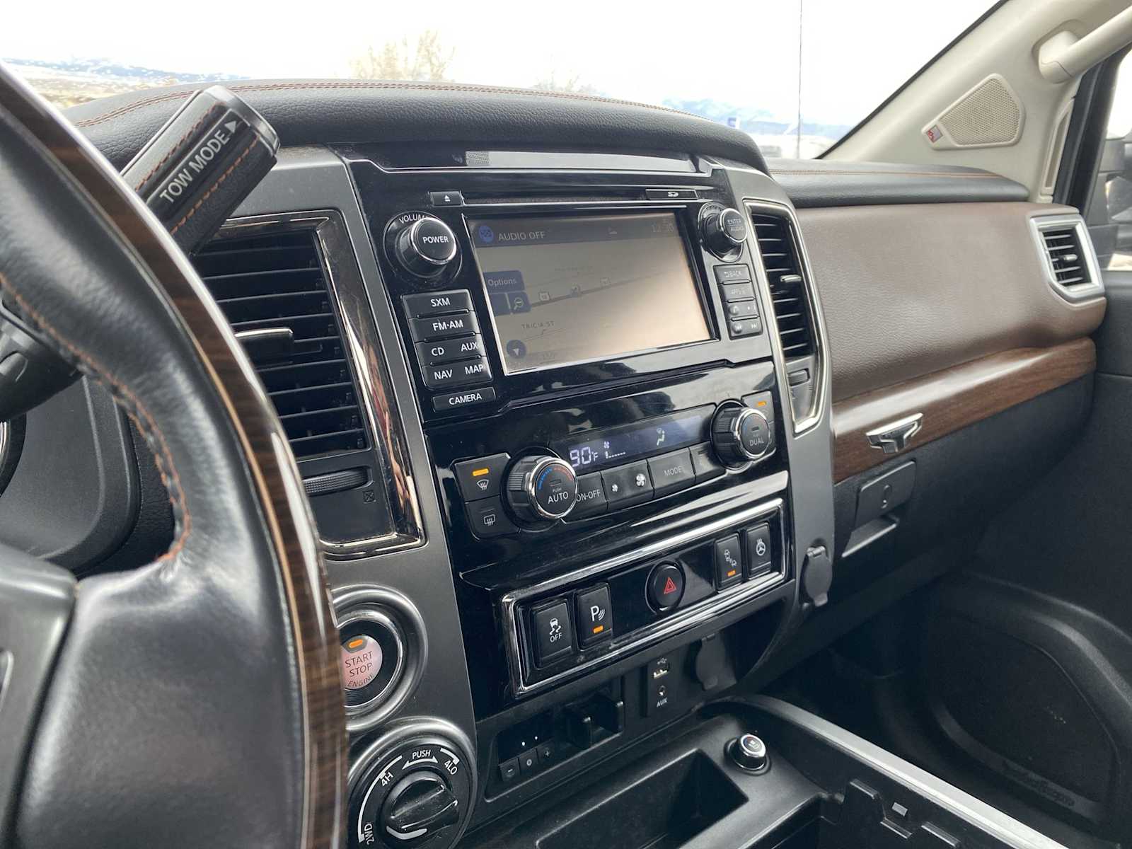 Thumbnail: 2018 Nissan Titan - 18