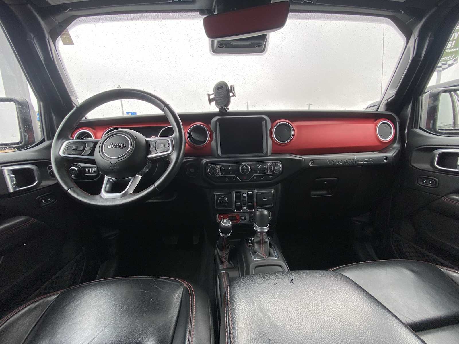 Thumbnail: 2019 Jeep Wrangler - 16