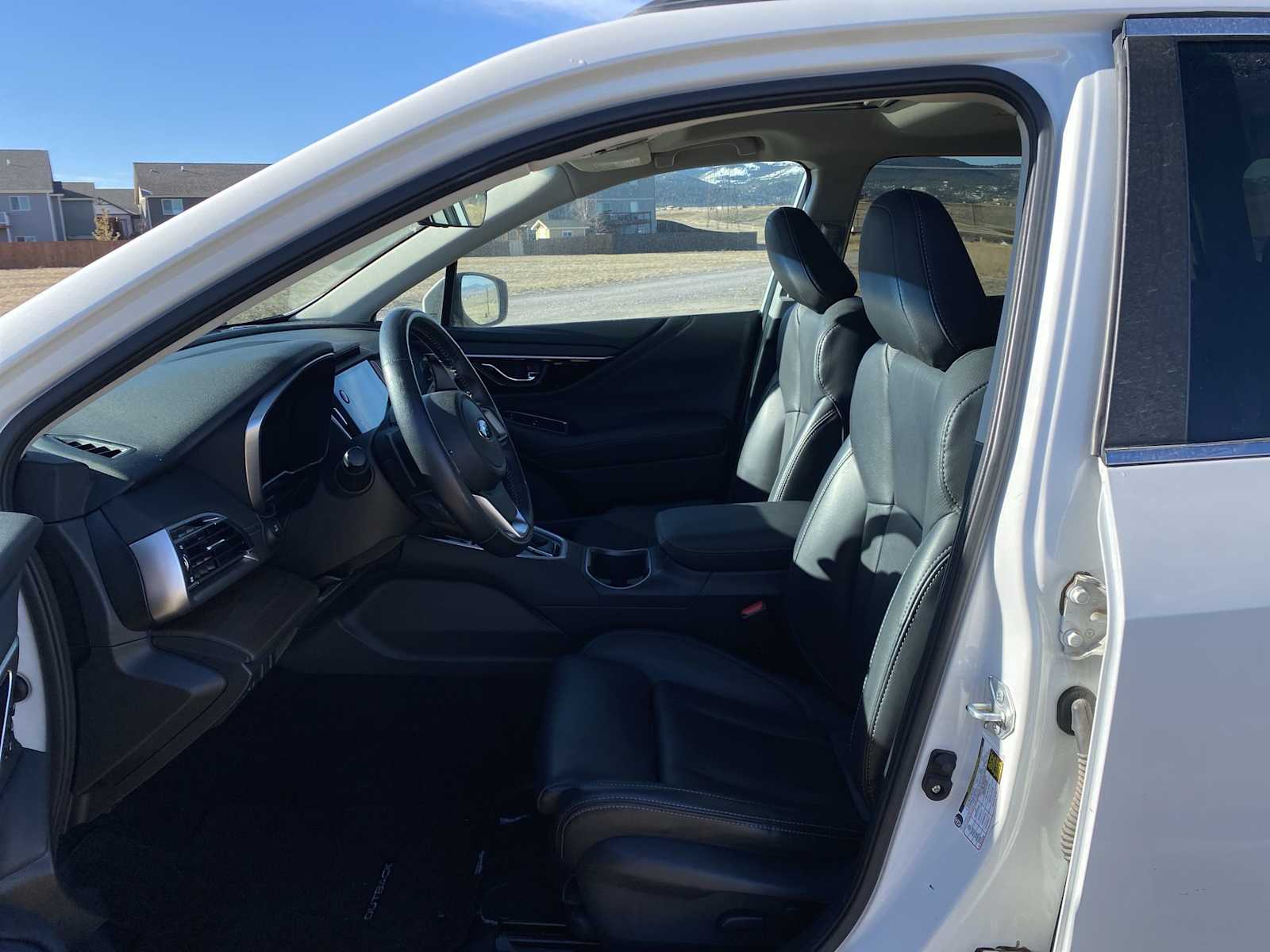 Thumbnail: 2022 Subaru Outback - 17