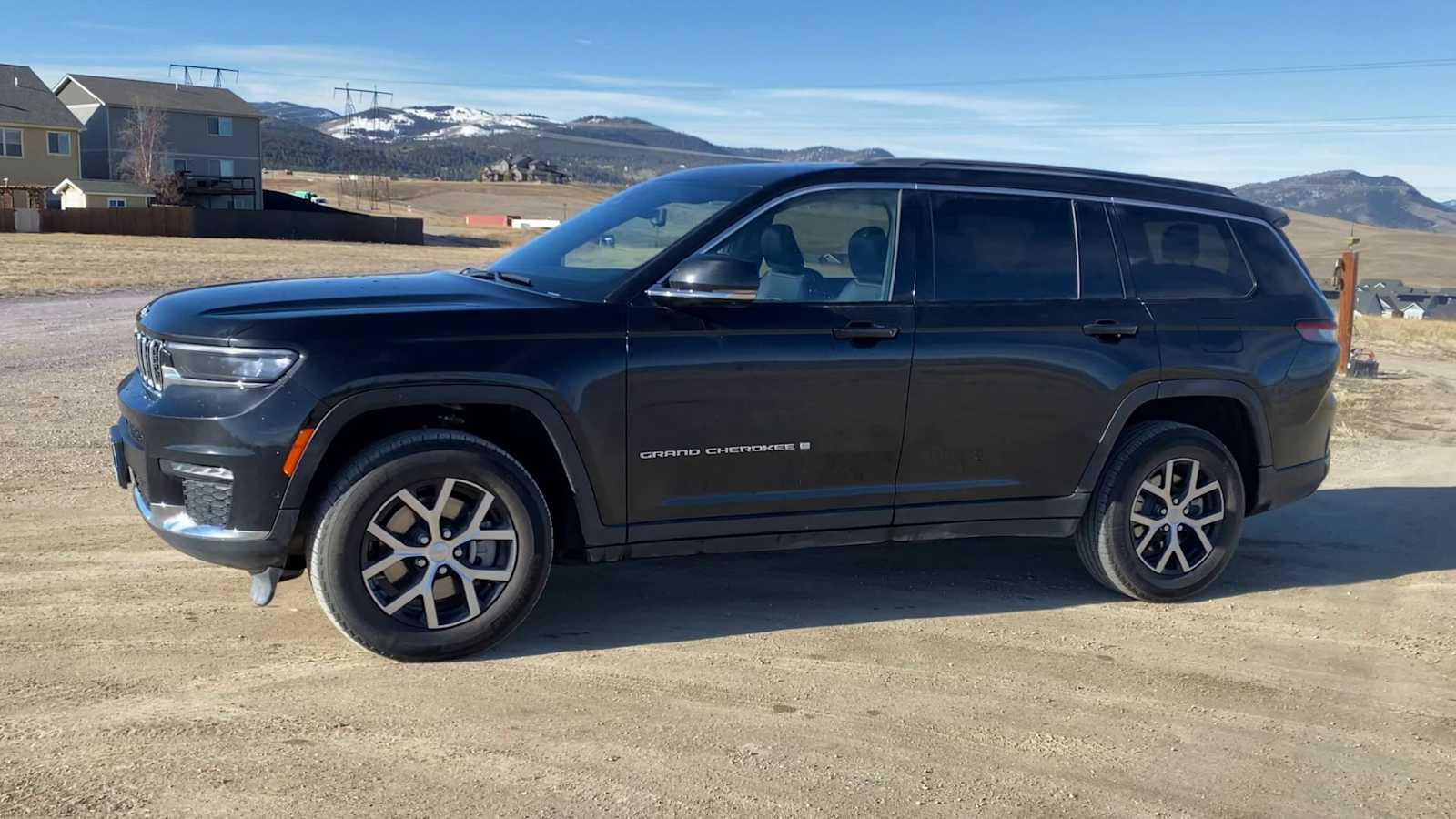 Thumbnail: 2024 Jeep Grand Cherokee L - 4