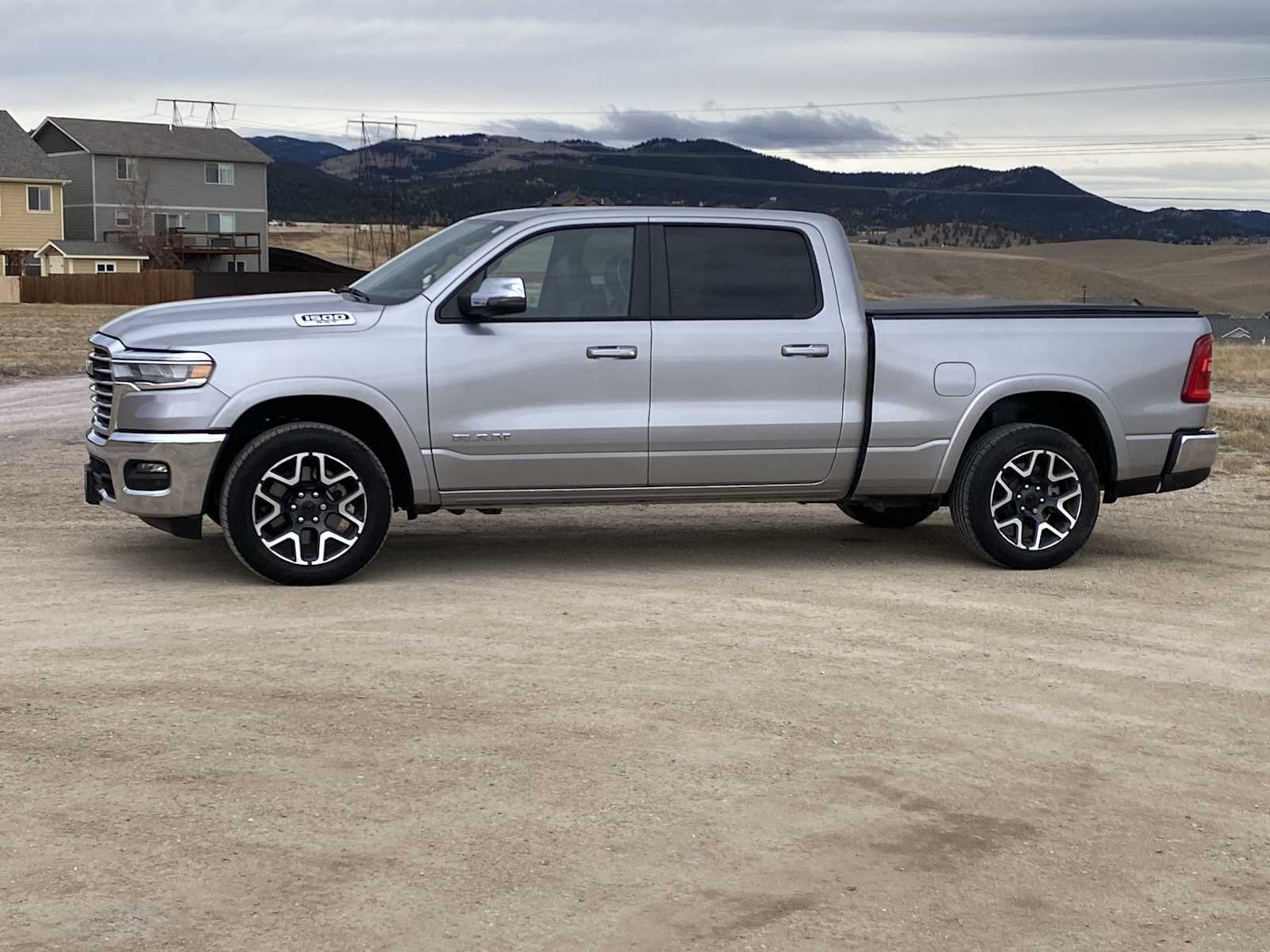 Thumbnail: 2025 RAM 1500 - 10