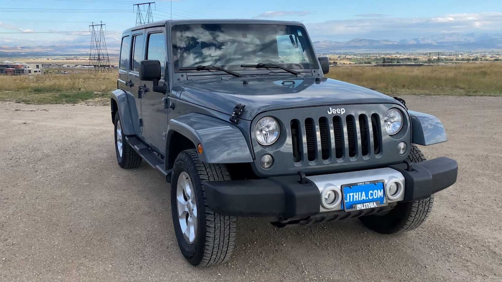 Used 2015 Jeep Wrangler Unlimited Sahara 4x4 SUV