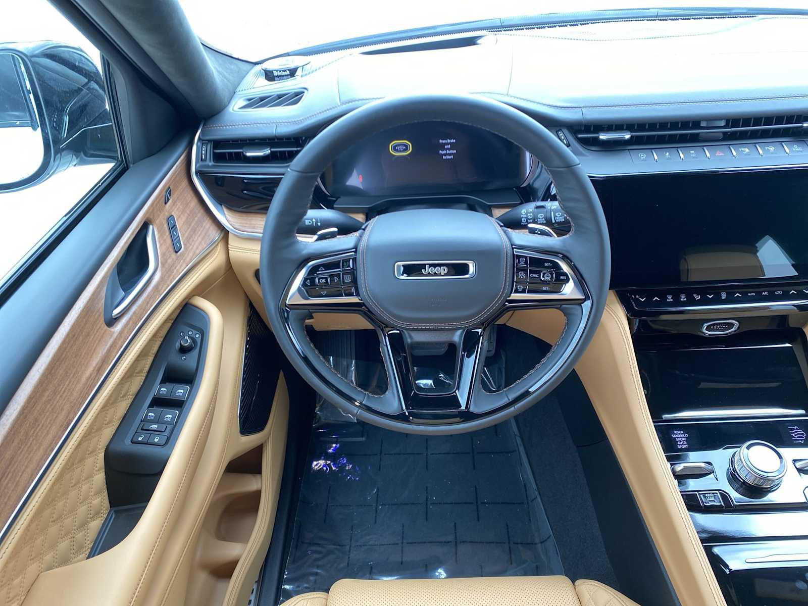 Thumbnail: 2026 Jeep Grand Cherokee - 31