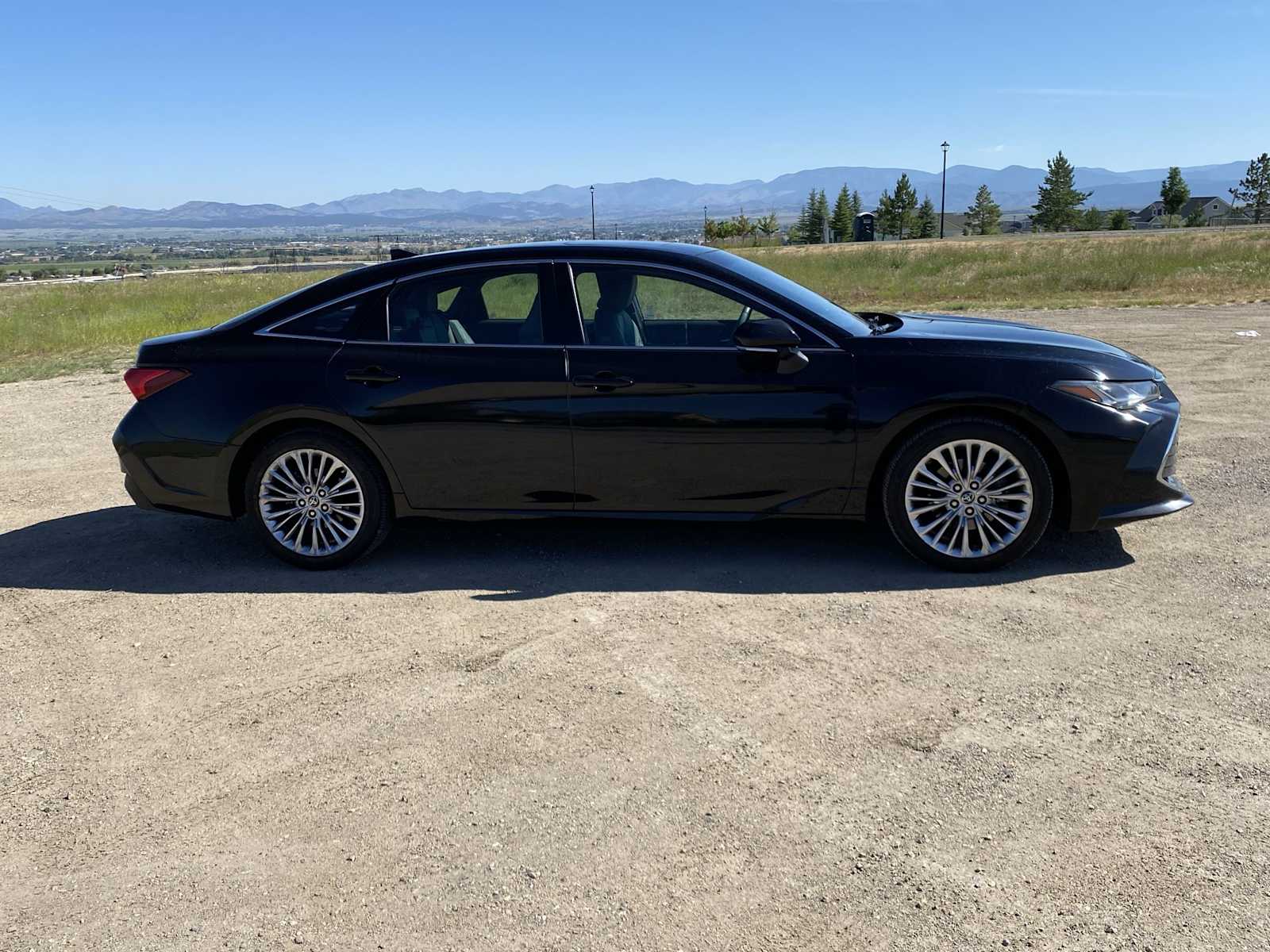 Thumbnail: 2019 Toyota Avalon - 22