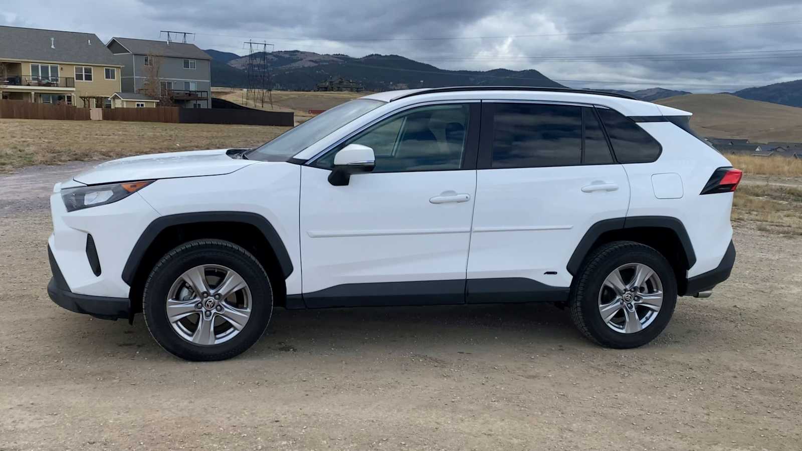 Thumbnail: 2022 Toyota RAV4 - 5