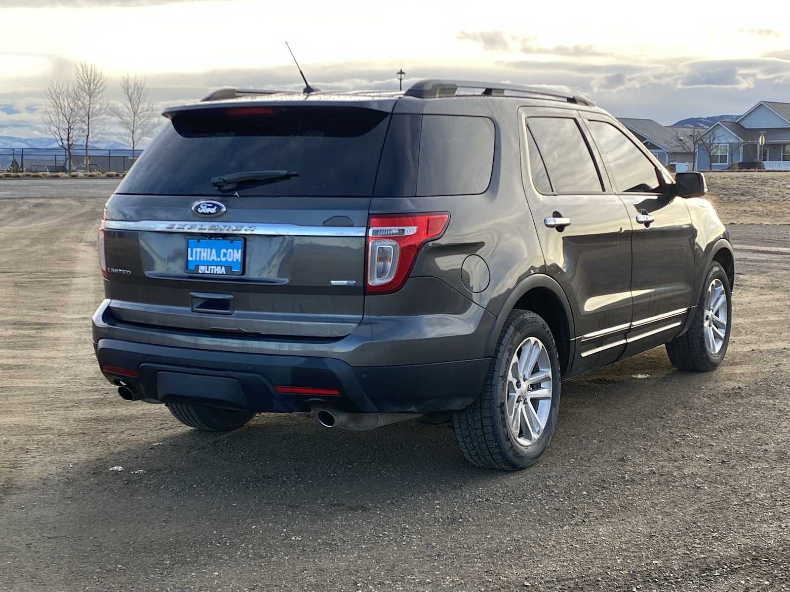 Thumbnail: 2015 Ford Explorer - 12