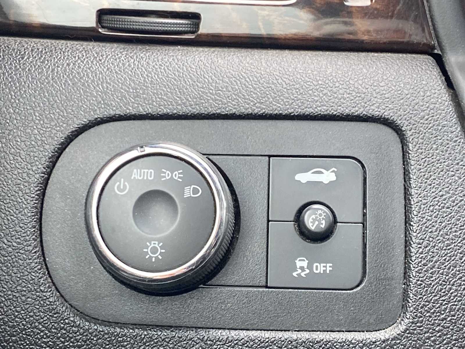 Thumbnail: 2013 Chevrolet Impala - 18