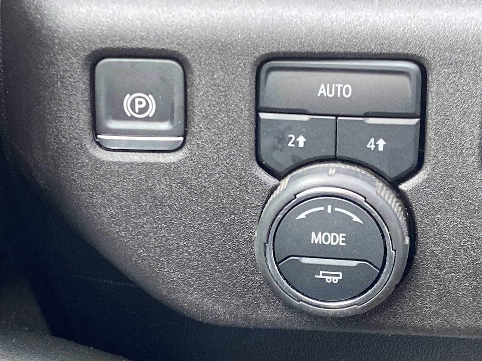 Thumbnail: 2024 Chevrolet Silverado 1500 - 24