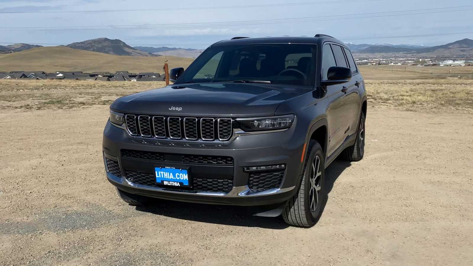 2025 Jeep Grand Cherokee Limited photo 4