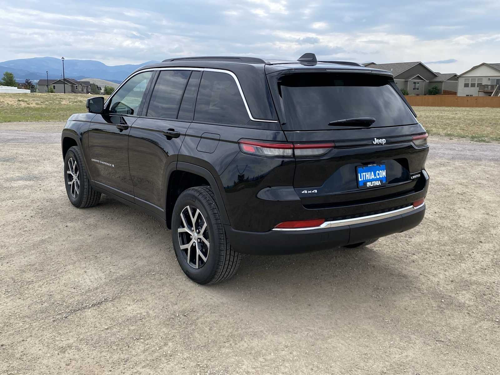 Thumbnail: 2025 Jeep Grand Cherokee - 11