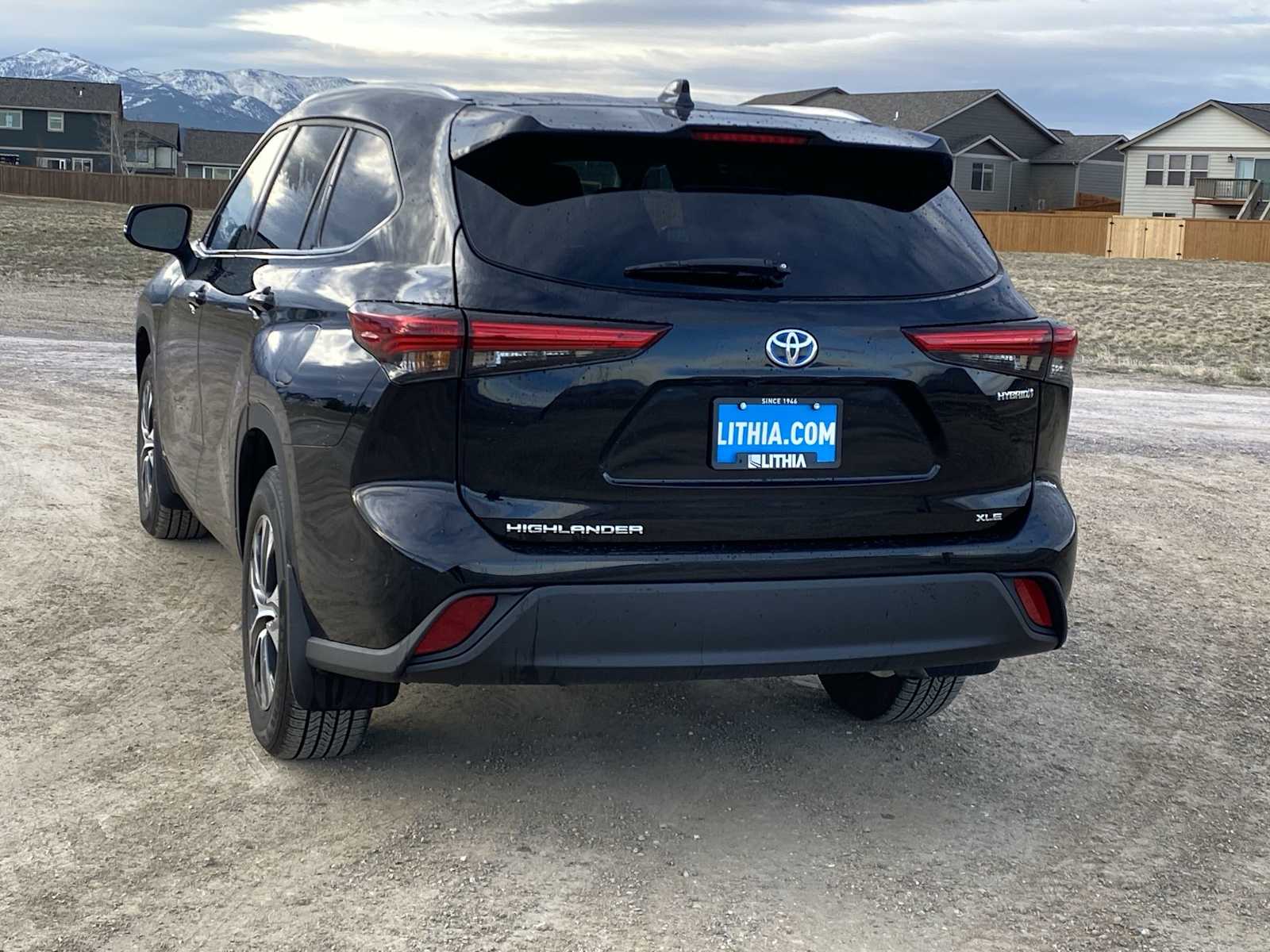 Thumbnail: 2022 Toyota Highlander - 13