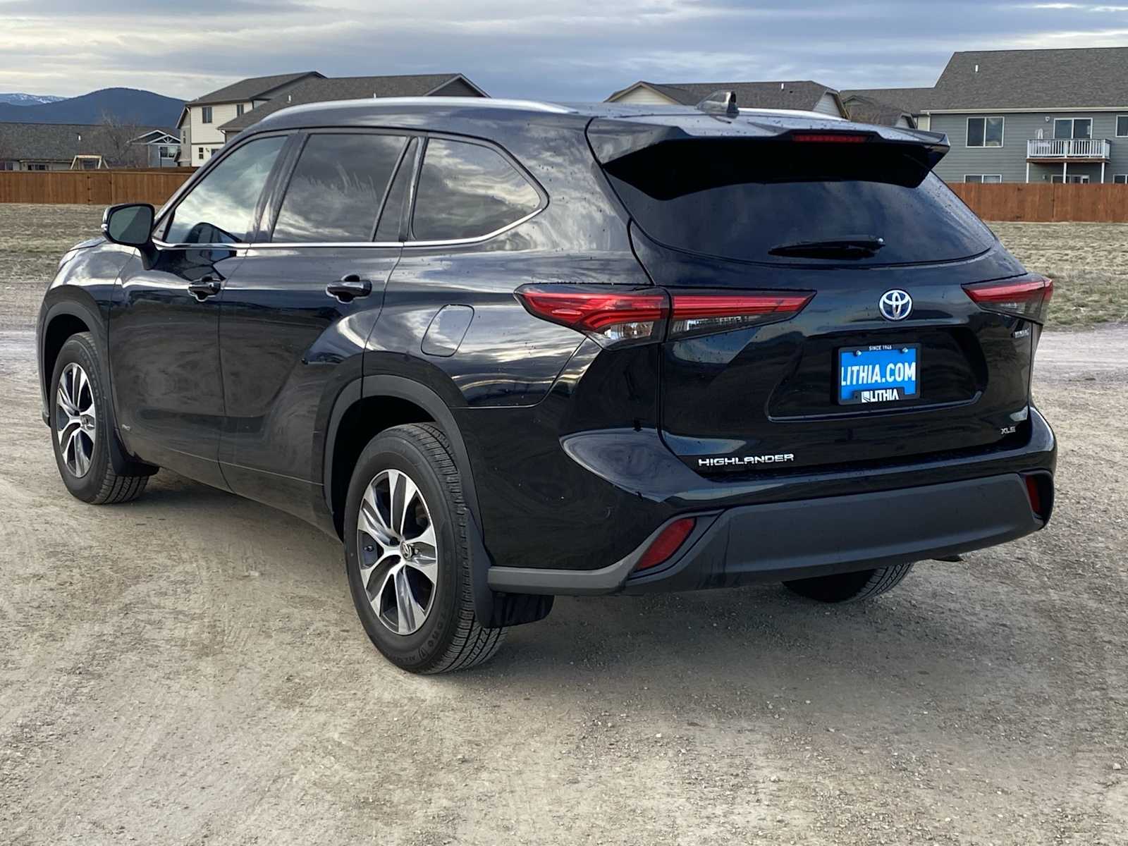 Thumbnail: 2022 Toyota Highlander - 12