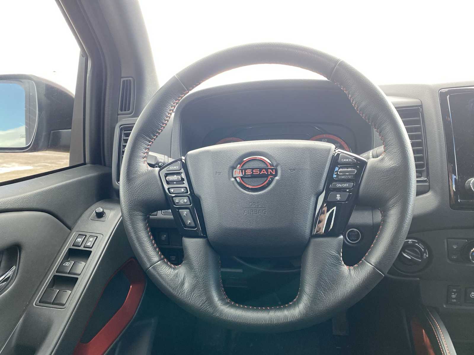 Thumbnail: 2024 Nissan Frontier - 20