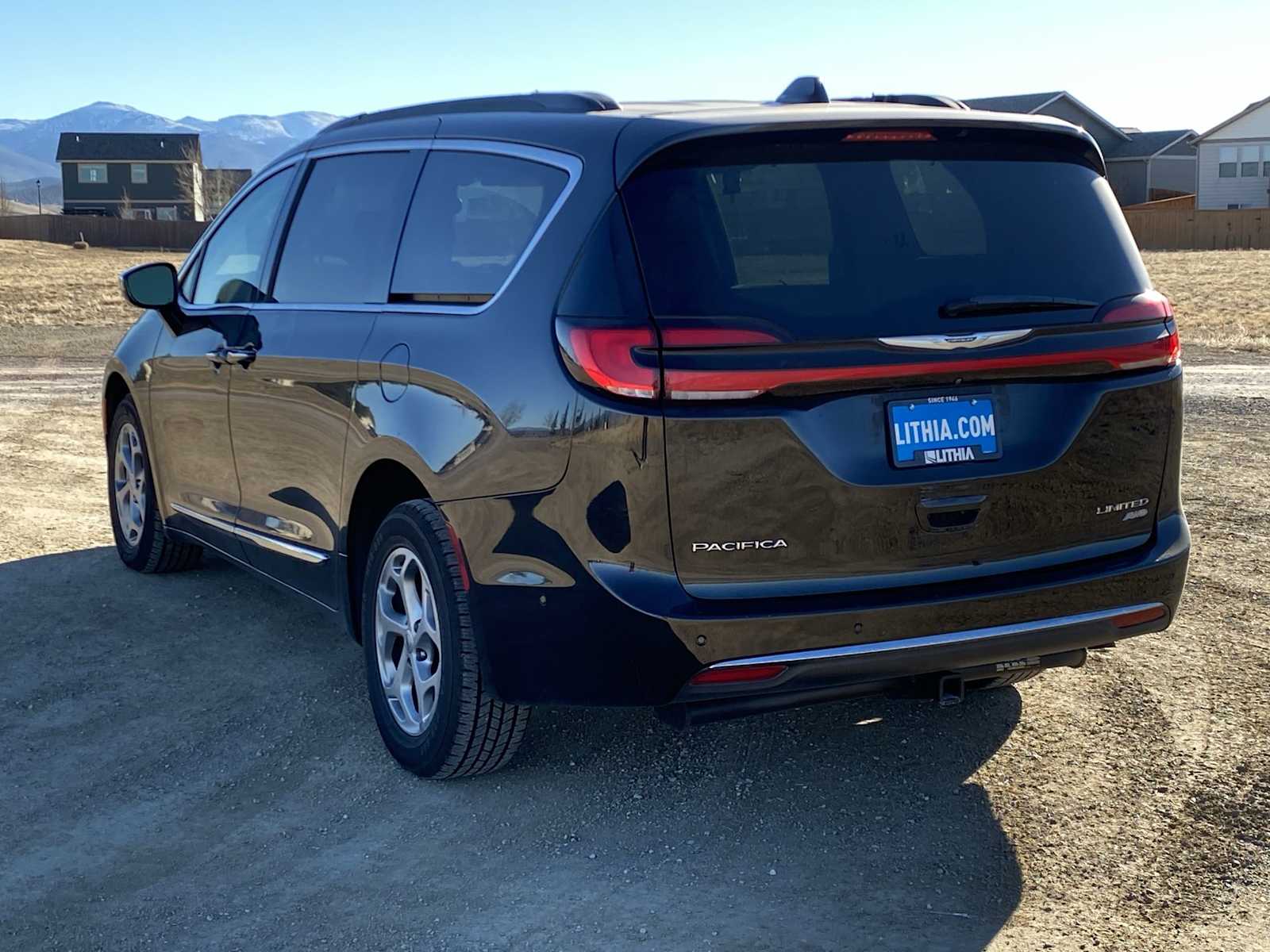 Thumbnail: 2023 Chrysler Pacifica - 11