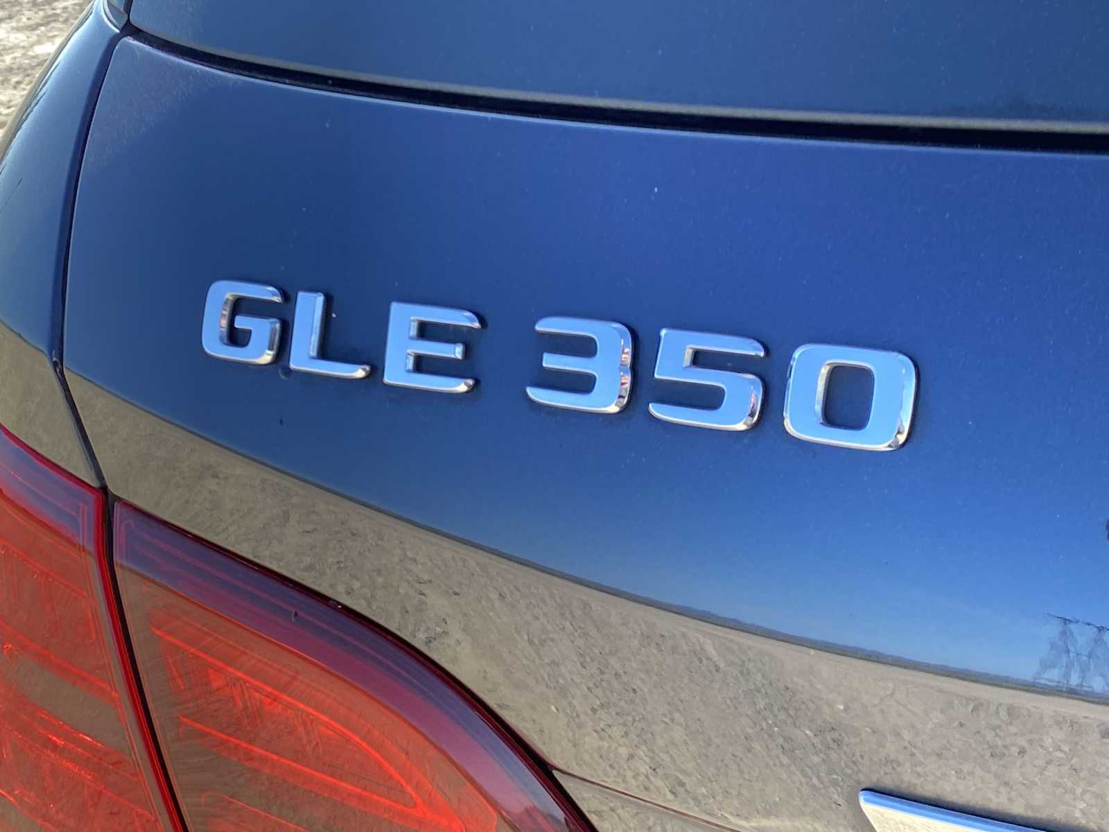 Thumbnail: 2017 Mercedes-Benz GLE - 15