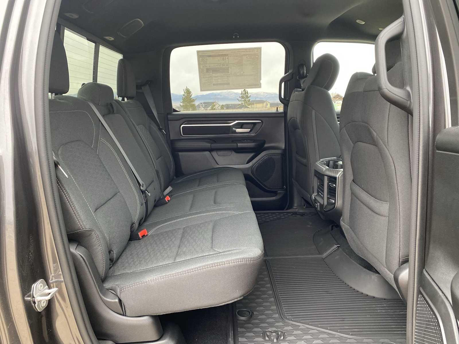 Thumbnail: 2026 RAM 1500 - 38