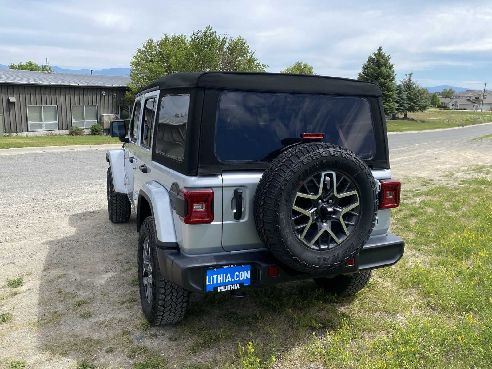 Thumbnail: 2024 Jeep Wrangler - 12