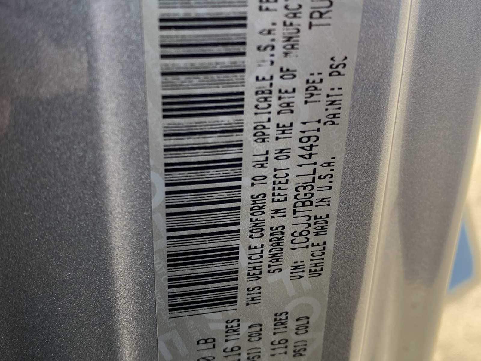 Thumbnail: 2020 Jeep Gladiator - 33