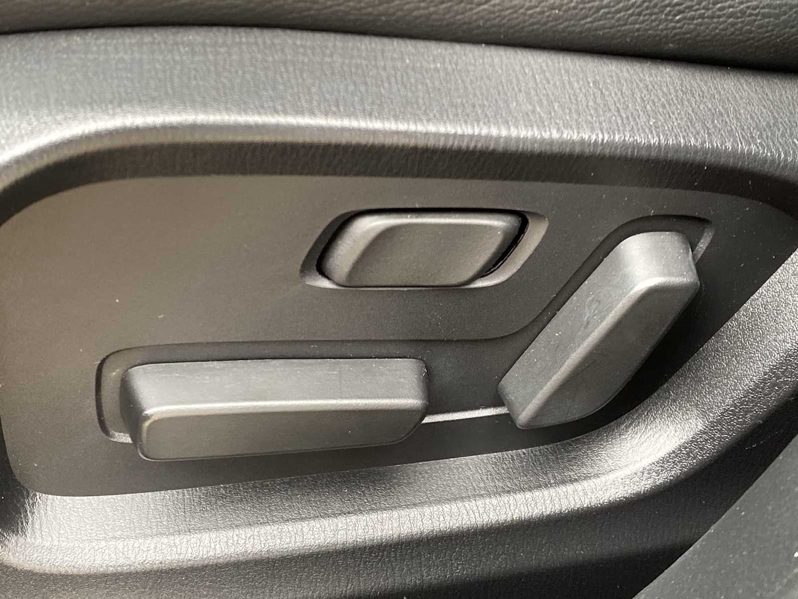 Thumbnail: 2023 Mazda CX-5 - 21