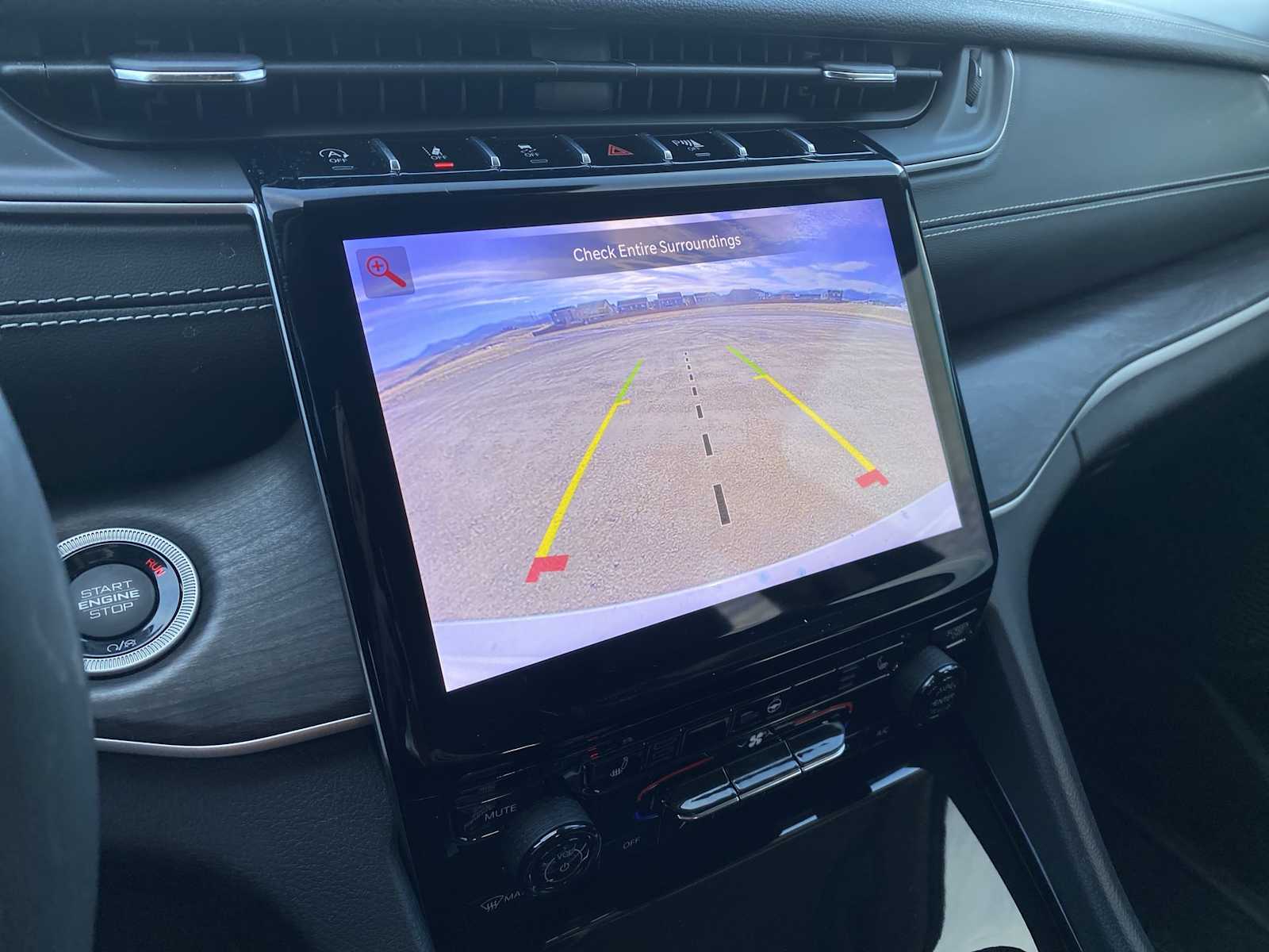 Thumbnail: 2023 Jeep Grand Cherokee - 27