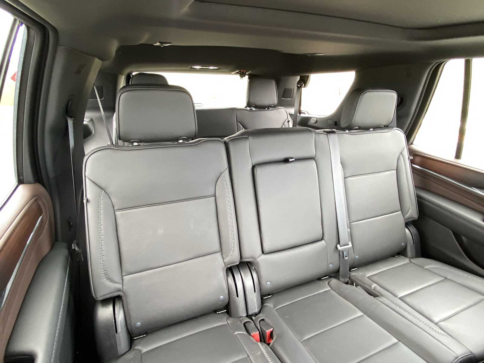 2022 GMC Yukon Denali 17
