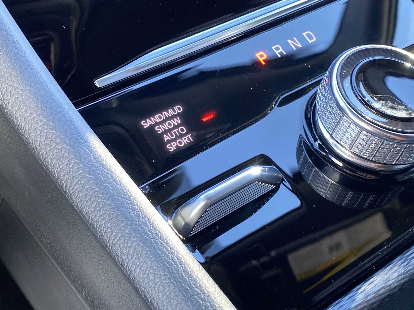 Thumbnail: 2026 Jeep Grand Cherokee - 25