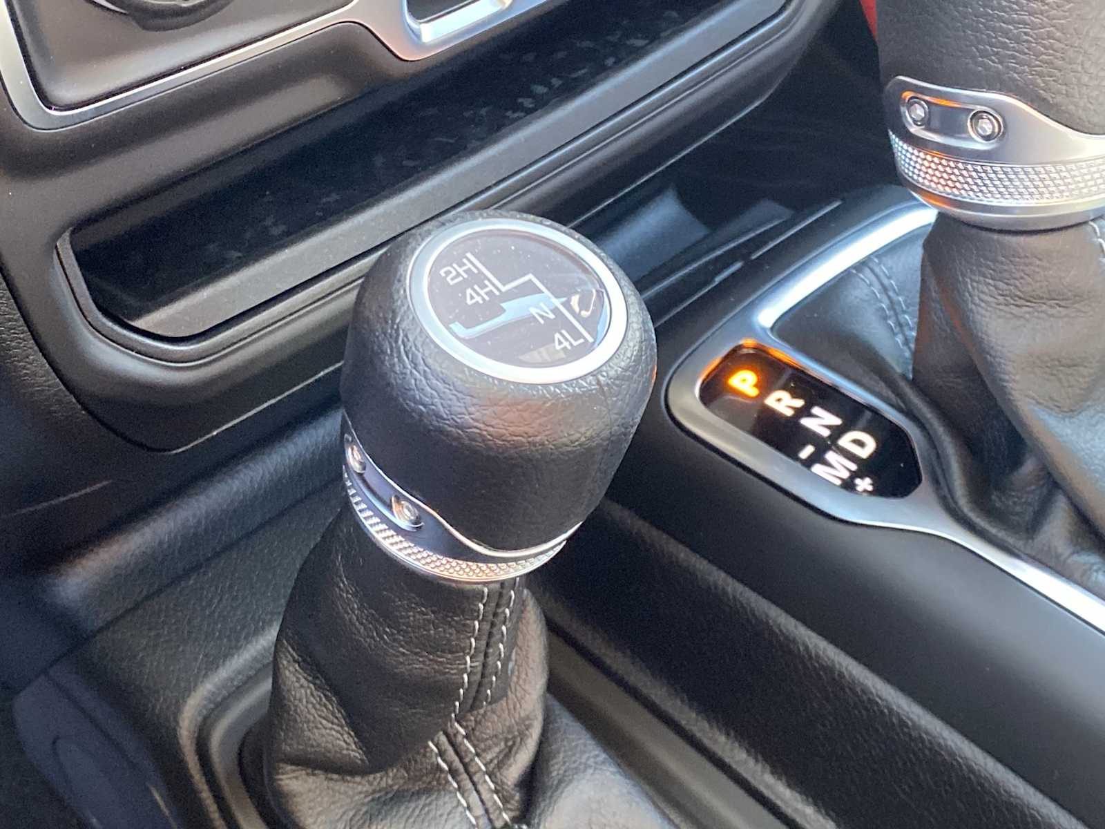 Thumbnail: 2026 Jeep Gladiator - 17