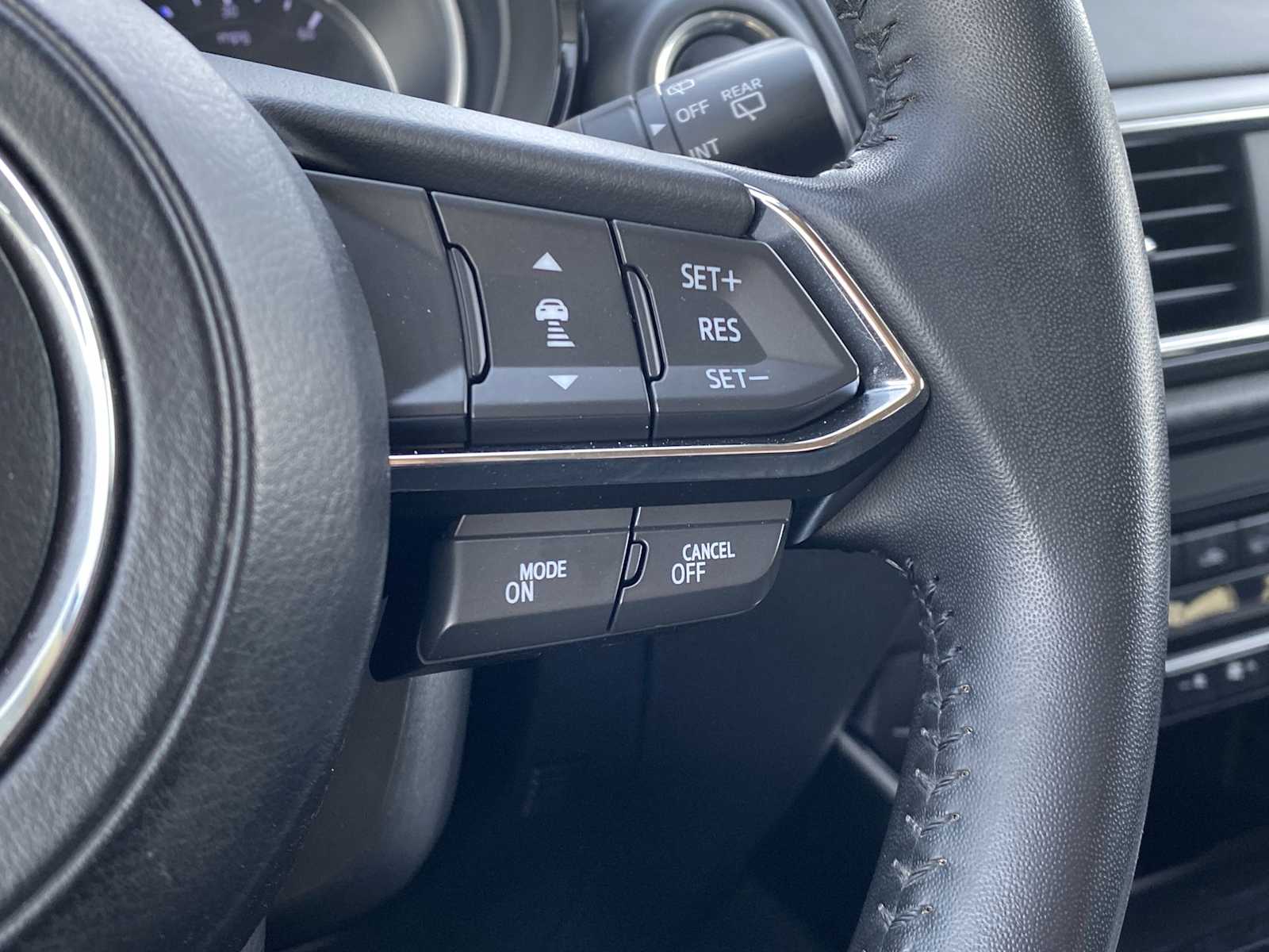 Thumbnail: 2023 Mazda CX-9 - 25